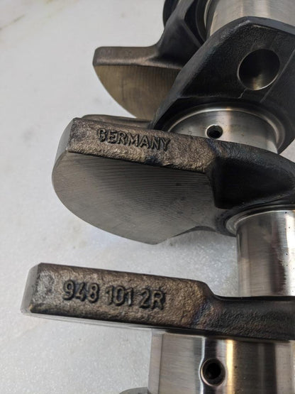 PORSCHE CAYENNE 09 957 ENGINE NON-TURBO CRANKSHAFT 9481012R USED R25