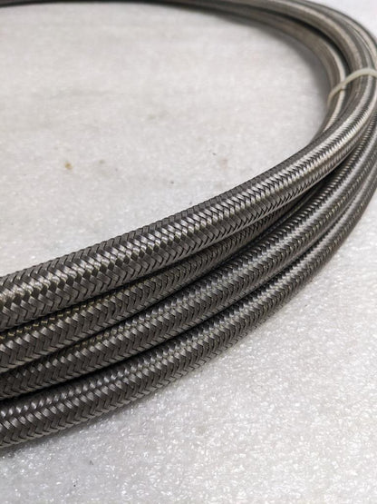 UNBRANDED BRAIDED 30' METALLIC HOSE 3/8" ID 1/2" OD W/ PLASTIC TUBING NEW R3T3