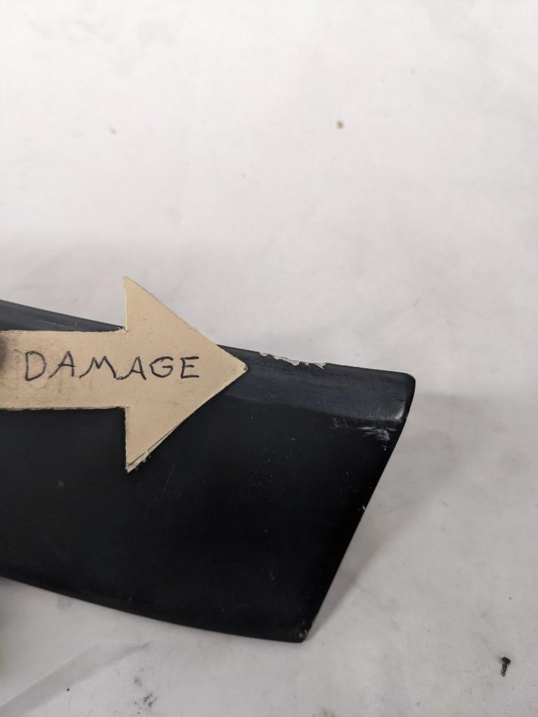 DAMAGED PORSCHE 9445121030003C REAR SPOILER RALLY BLACK FOR PORSCHE 968 USED R24