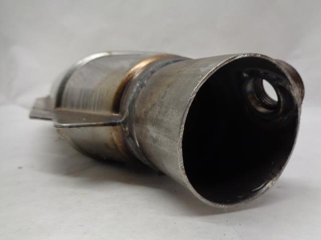 Magnaflow 51578 Direct Fit Catalytic Converter For GM 6.0/6.3L V8 2010-14 R19