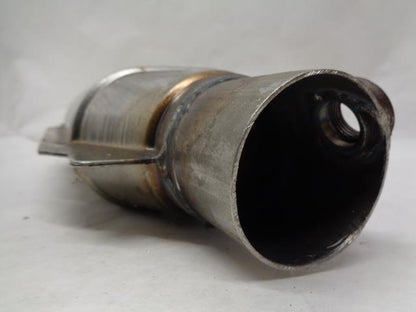 Magnaflow 51578 Direct Fit Catalytic Converter For GM 6.0/6.3L V8 2010-14 R19