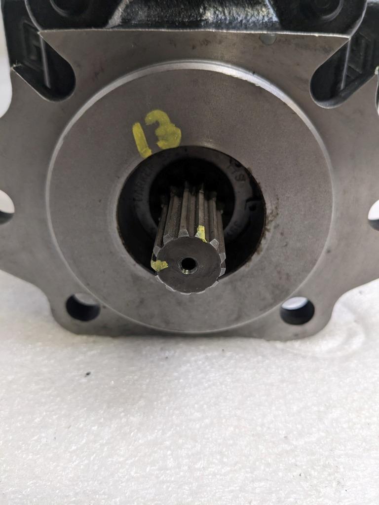 PARKER 3139610658 PG051 SERIES HYDRAULIC GEAR PUMP CAST IRON NEW R11