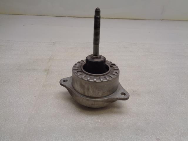 Porsche 911 (993) Motor Mount USED GENUINE 993 375 049 05 R24T2