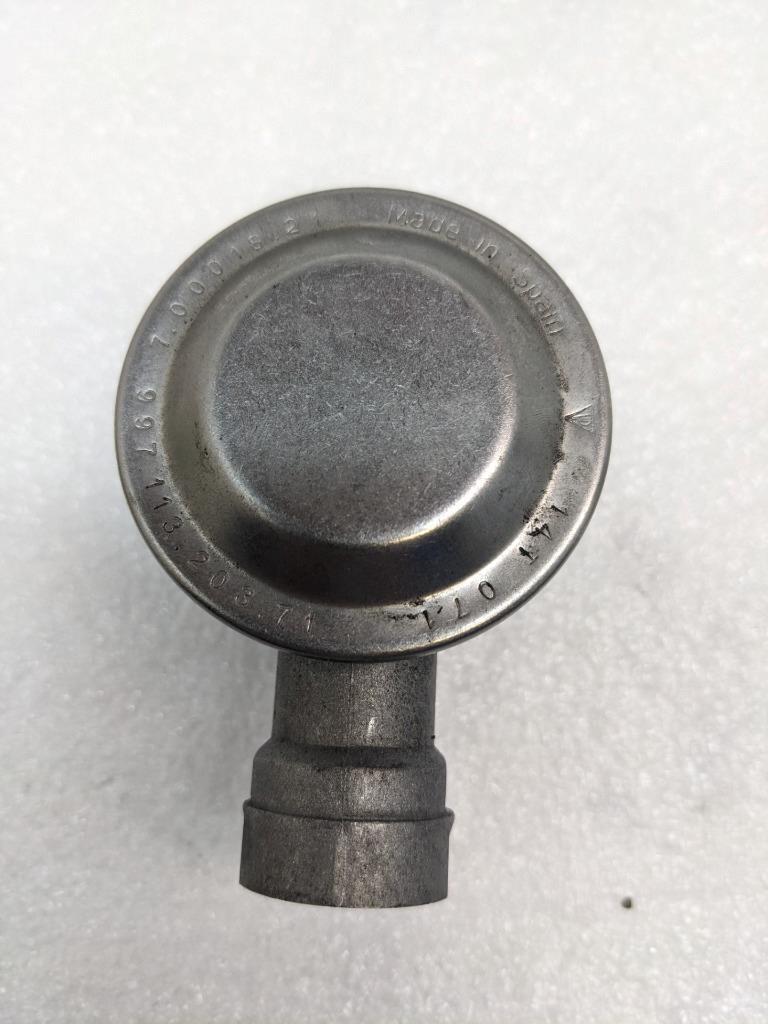 15-18 PORSCHE MACAN EGR SECONDARY AIR PUMP VALVE 99711320371 USED R21SPB