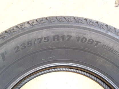 2 KUMHO CRUGEN HT51 P 235 75 17 109T SL ALL SEASON TIRES 2231233 CQ1