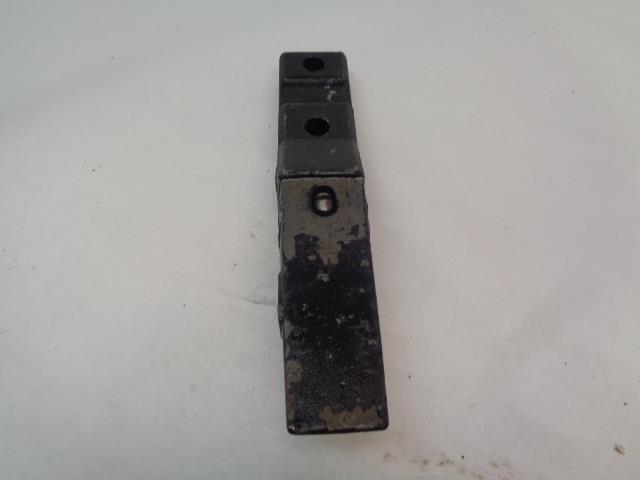 BOBCAT DIRT TOOTH 6737325 AND 6737324 BOBCAT DIGGING BUCKET ADAPTER R29
