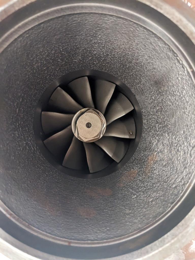 DETROIT DIESEL R23534361 TURBO Turbocharger 14L S60 Engine EPA04 REMAN E1