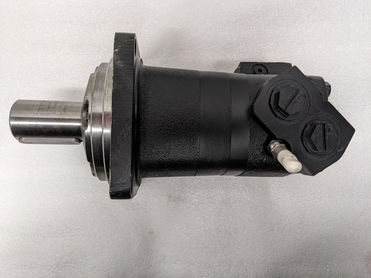 CHAR-LYNN EATON 112-1575-006 HYDRAULIC GEROLER DISC VALVE MOTOR NEW J2