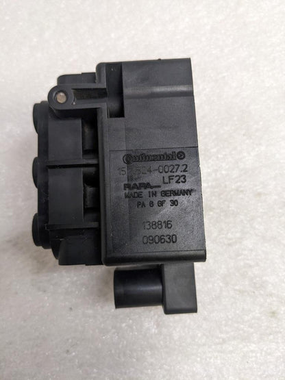 GENUINE PORSCHE 97035815302 SUSPENSION SOLENOID FOR 10-16 PANAMERA NEW R20T7