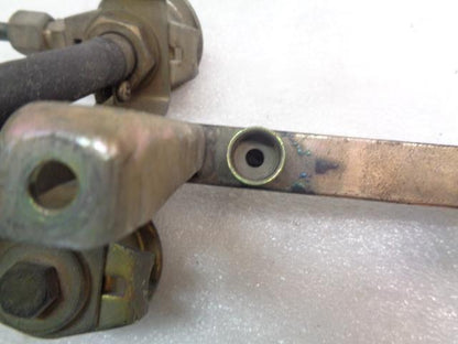 PORSCHE FUEL RAIL AND FUEL REGULATOR FOR 83-85 PORSCHE 944 USED R20