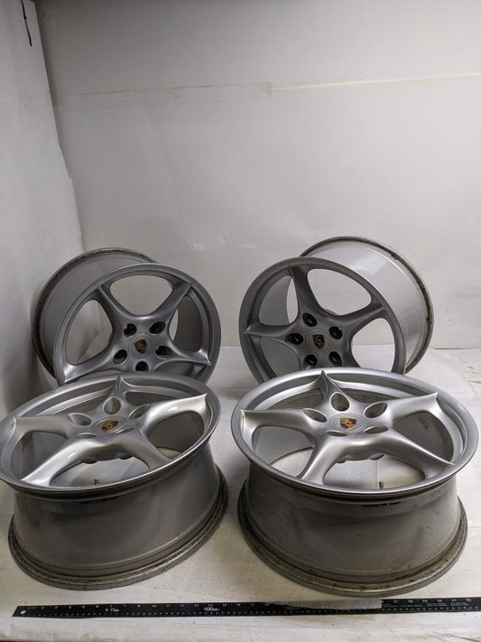PORSCHE 99636214003, 99636213603 STAGGERED WHEEL FULL SET FOR 85-12 911 USED SR