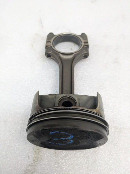 PORSCHE 911/996  CONNECTING PISTON ROD #3 9961031026R USED 996BGL2T2