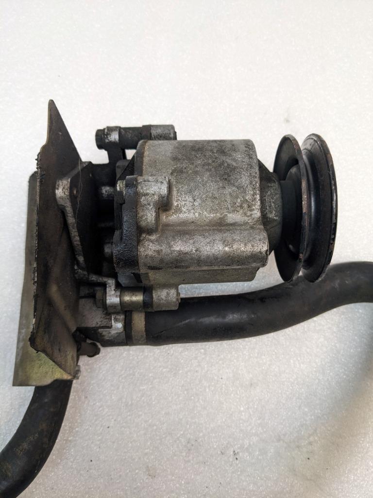 PORSCHE 92811301700 AIR SMOG PUMP FOR 1978-1995 PORSCHE 928 S4 USED R24T3