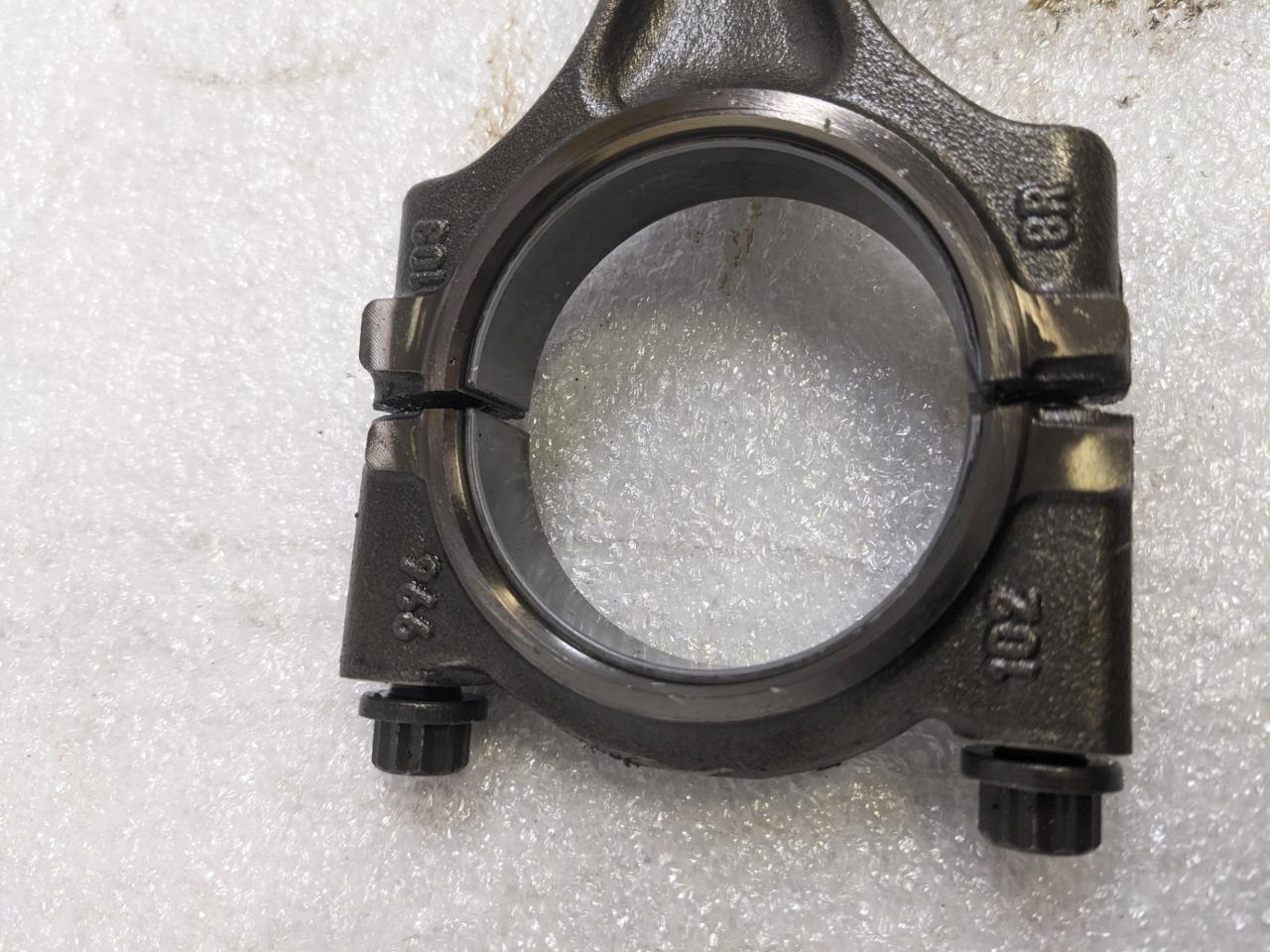 PORSCHE 996/911 CONNECTING PISTON RODS 9961031028R #3 USED 996BGL2T2