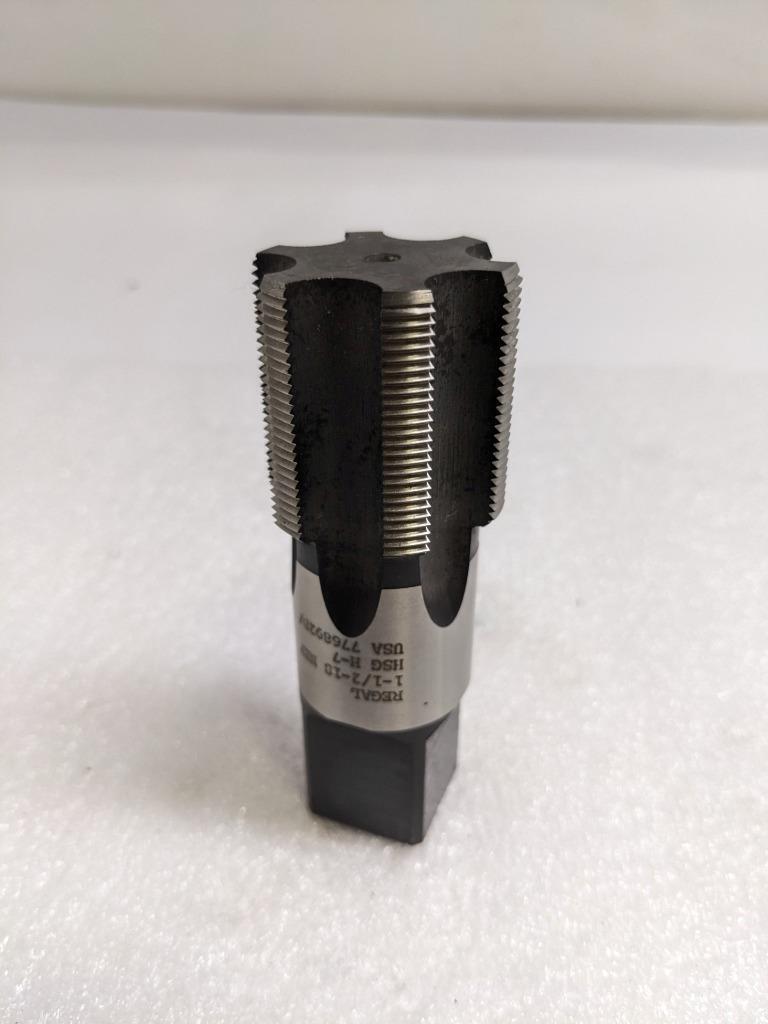 REGAL 1-1/2"-18 NEF PLUG TAP HSG H-7 W/ HALF CASE NEW R22T5