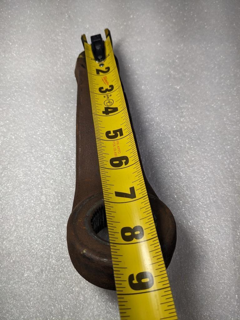 MOPAR STEERING PITMAN ARM MOPAR 52122392AA FOR DODGE RAM 2009-2012 USED R24T1