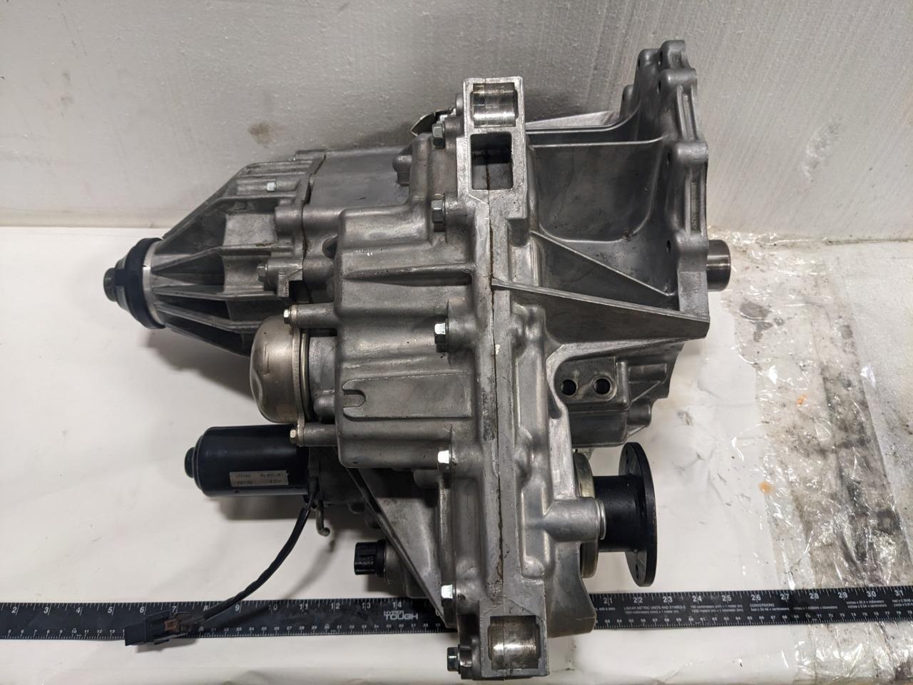 NISSAN ARMADA PATHFINDER 2004-2008 TRANSFER CASE ASSEMBLY 33100-7S110 BSRG1