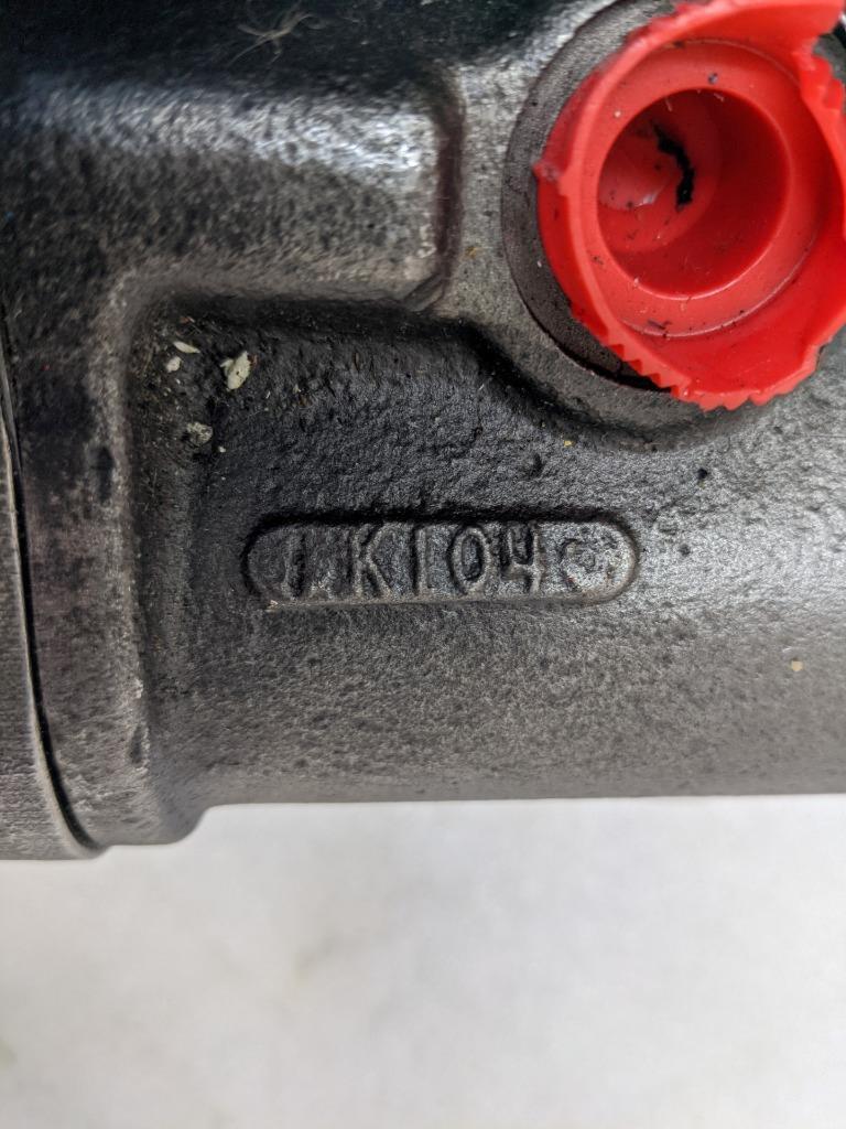 EATON VICKERS HYDRAULIC PISTON PUMP PVB20-FLSFW-20-CM-11 USED H1