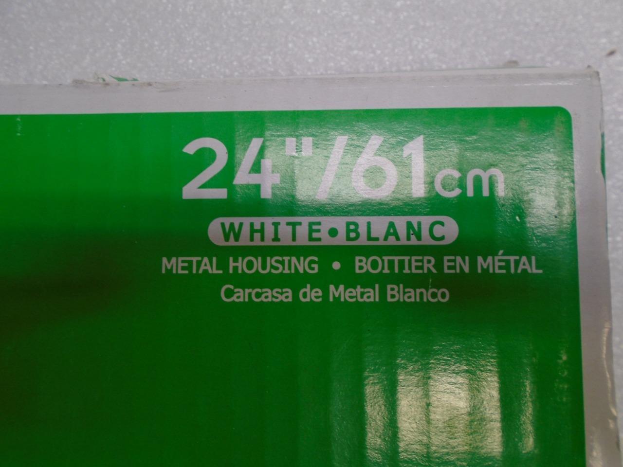 NEW Lithonia Lighting Fluorescent Cabinet Light 24" R073117 R34