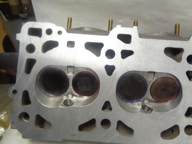 GENUINE SET OF PORSCHE 928 PORTED CYLINDER HEADS 928 104 348 3R I2