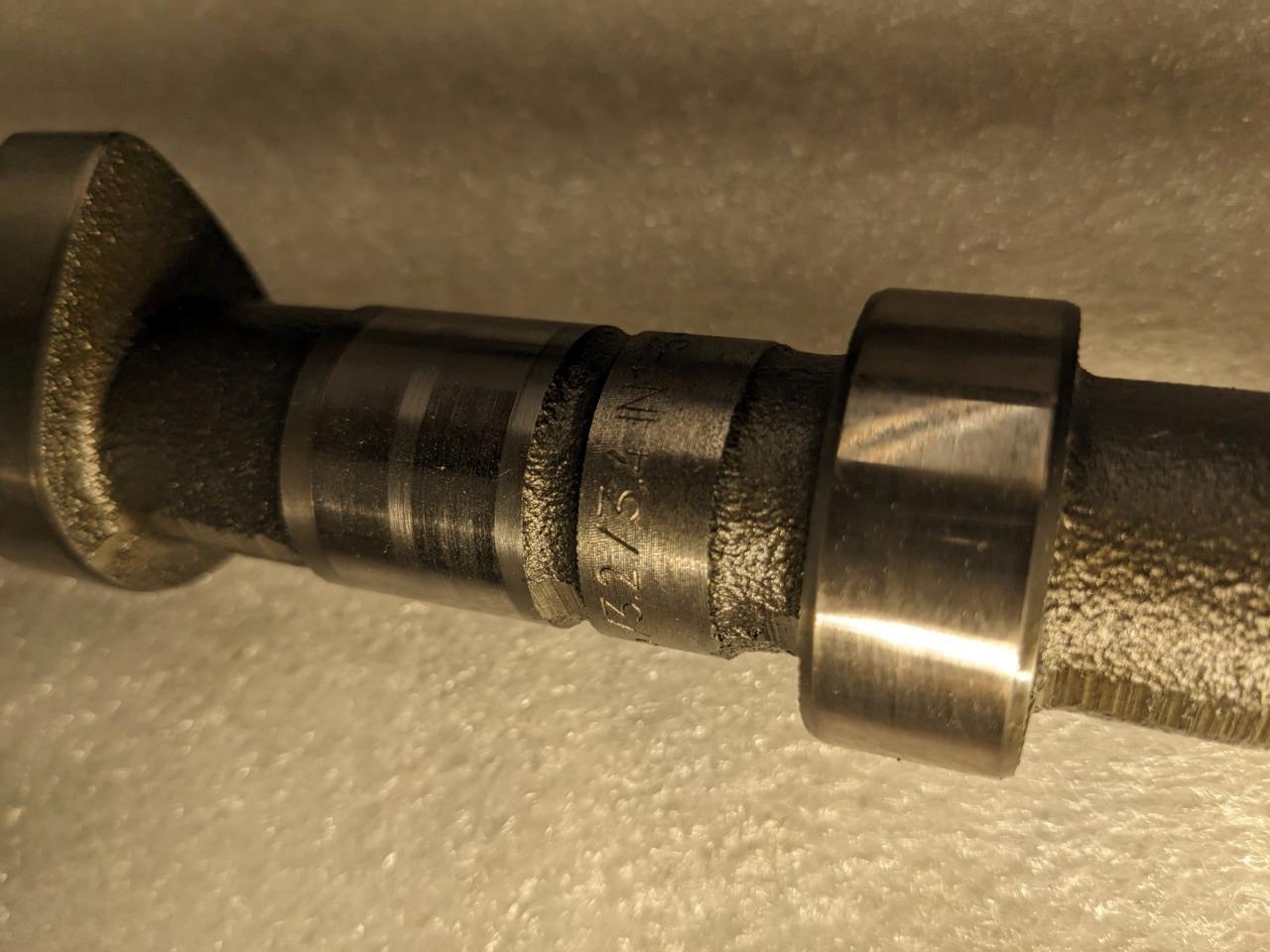 PORSCHE 911 996 (1998-2005) CAMSHAFT INTAKE (CYLINDER4-6) 996221 USED 996B.G.L.