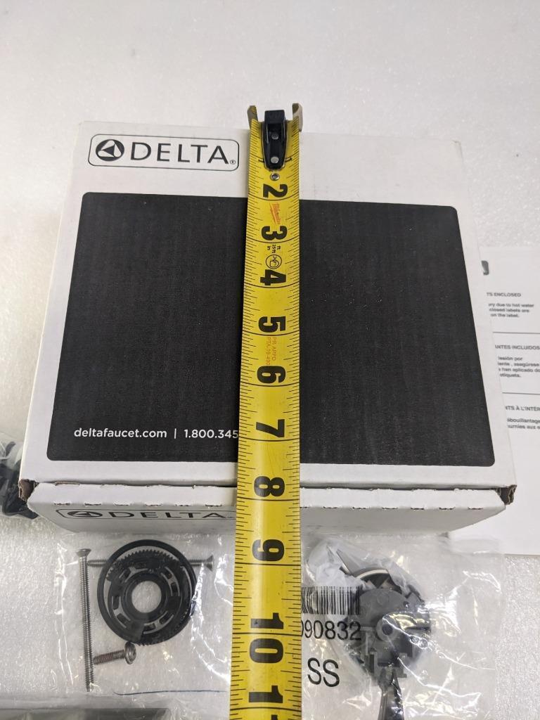 DELTA TESLA SINGLE-HANDLE 3-SPRAY SHOWER FAUCET TRIM KIT T17252-SS NEW R27