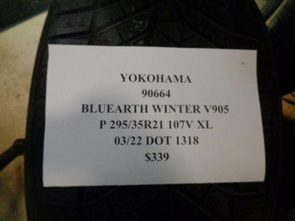 1 NEW TIRE YOKOHAMA BLUEARTH WINTER V905 P 295 35 21 107V XL 74027