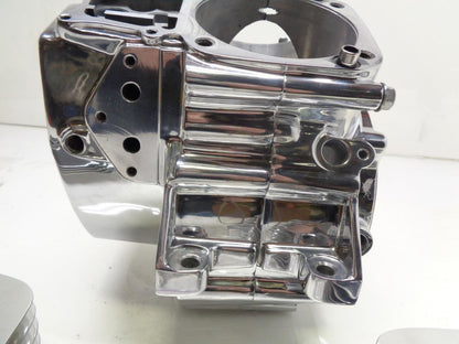 NEW HARLEY DAVIDSON 2001 ROAD KING CRANKCASE & CYLINDER HEADS 24631-99 R15