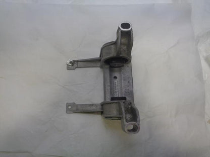 PORSCHE GENUINE FITS 977-375-033-03 TRAMISSION MOUNT R24T3