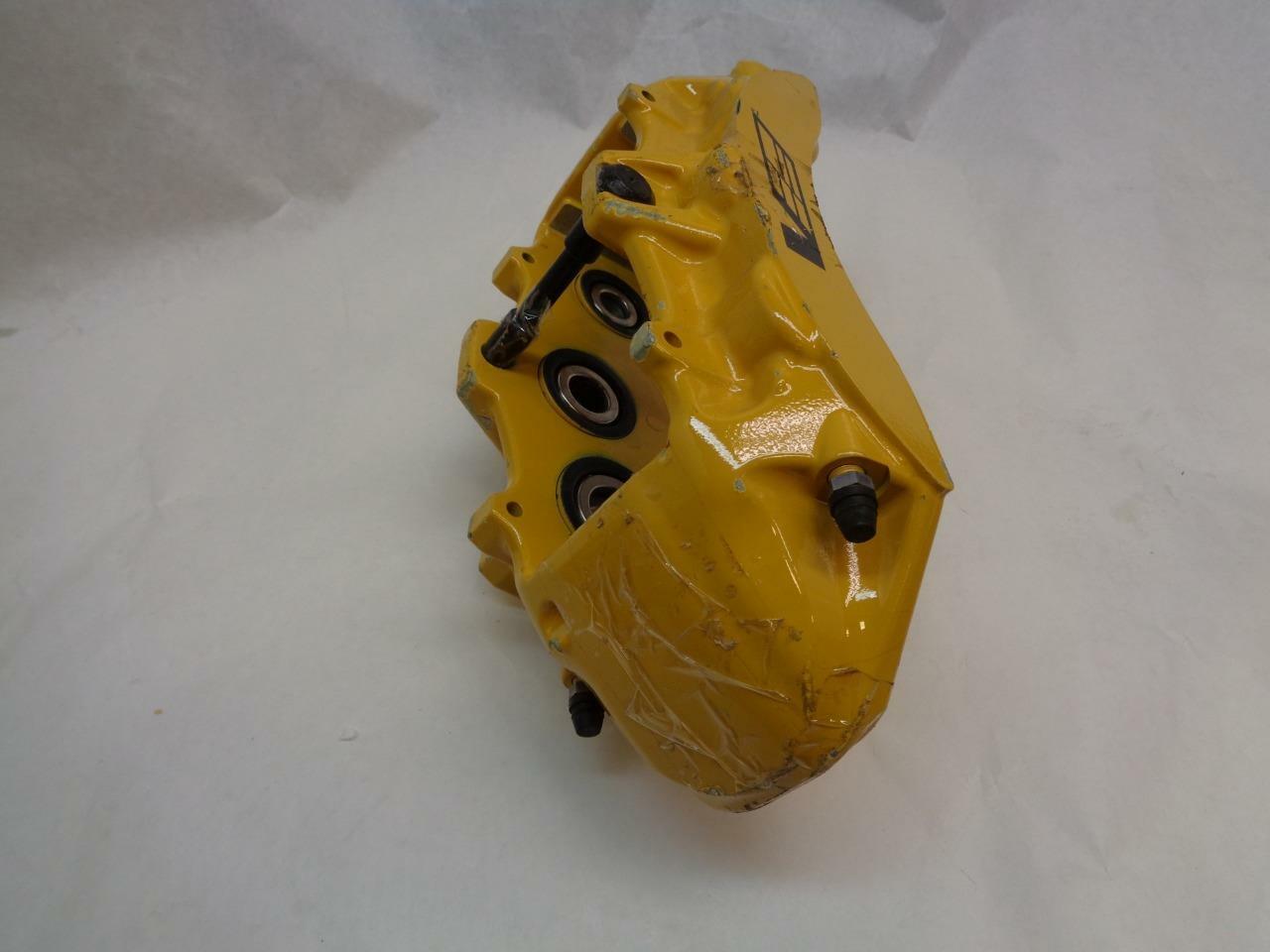 1 NEW GENUINE YELLOW BREMBO GM FRONT PASSANGER 6 PISTON CALIPER R7
