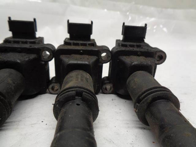 BERU PORSCHE IGNITION COILS SET OF 6 w/ BOLTS USED 996 602 102 00 R25T6