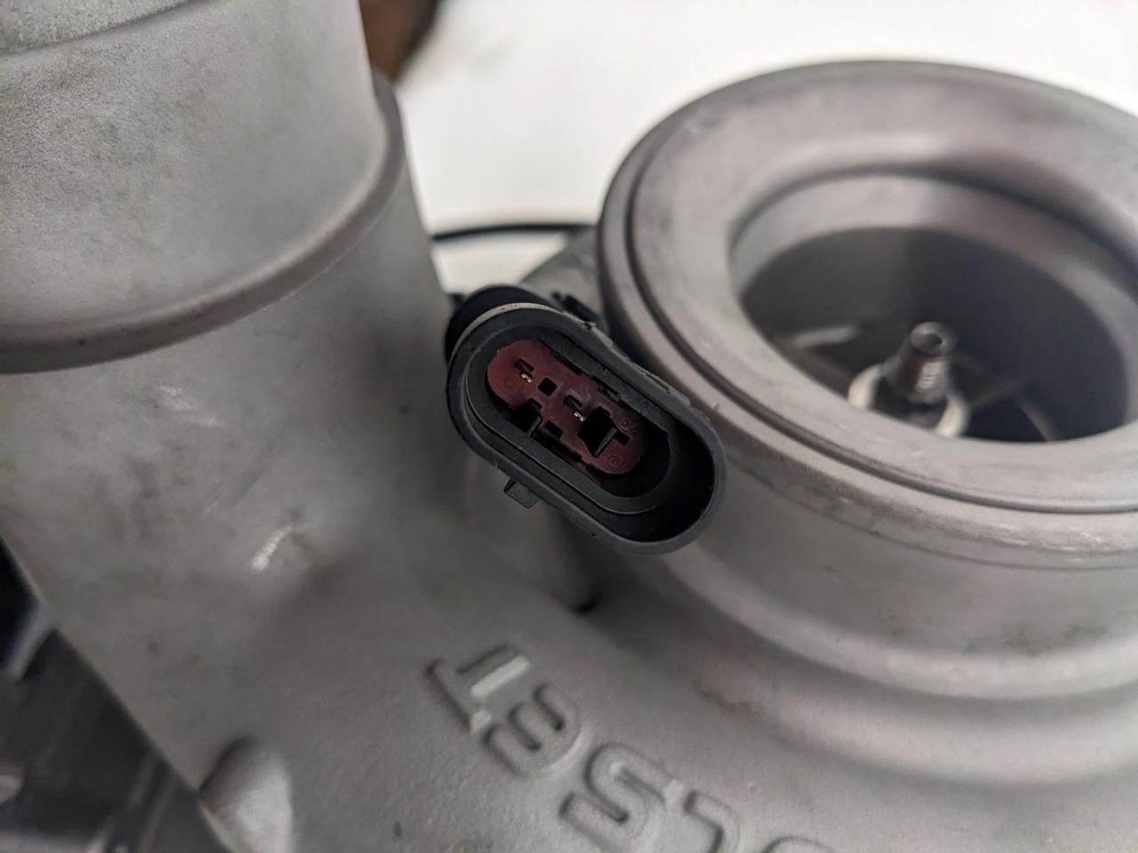 MOPAR  5327046 | R8321377aa Turbocharger For 2013-2018 Ram 3500 REMAN E1