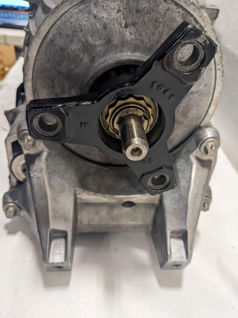 Mercedes 2202705701 2002 S Class 220 Type, AT, S500, ID 7 speed Transmission B2