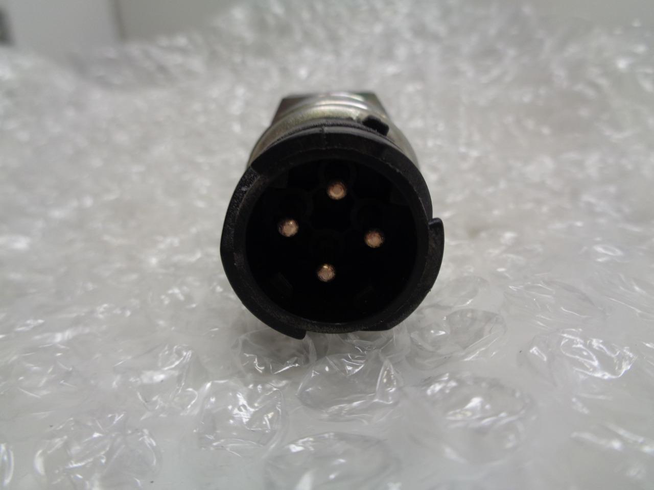 NEW VDO SPEED SENSOR FOR MERCEDES BENZ M18 24V 4 PINS 340-216-008-010Z R13T5