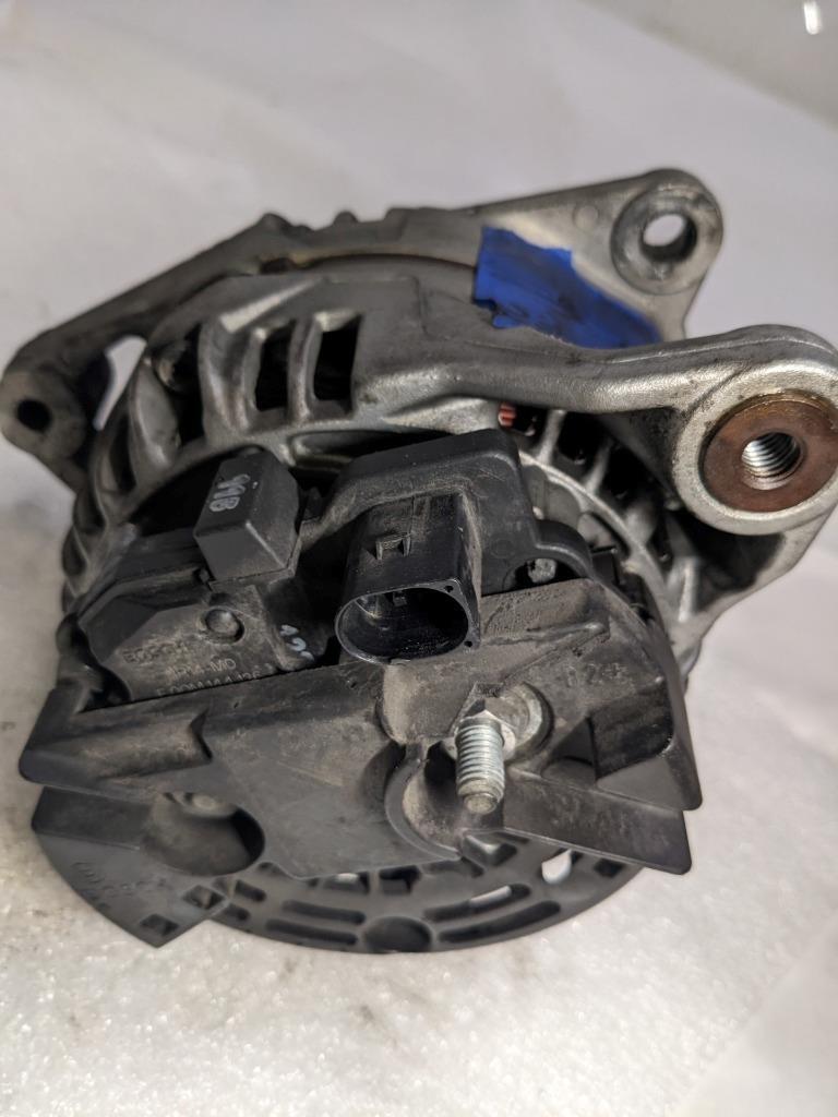 PORSCHE 911 BOXSTER MANUAL TRANSMISSION ALTERNATOR 99760302203 USED 996B.GL