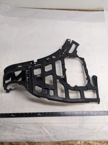 PORSCHE 95850537700 GUIDE (LEFT) FOR 2011-2014 CAYENNE BASE S NEW PGB2