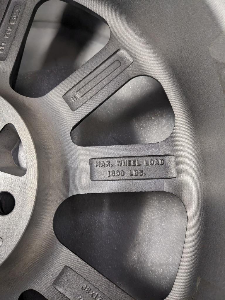 SINGLE US MAG RAMBLER MATTE GUNMETAL WHEEL/RIM 17X8 1002-46H NEW B2