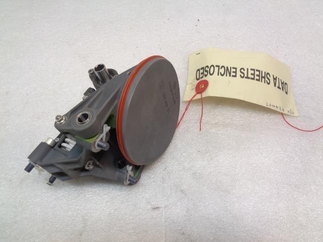 HONEYWELL AEROSPACE 121664-8 VARIABLE ACTUATOR VALVE FOR AIRCRAFT ENGINES NEW R5