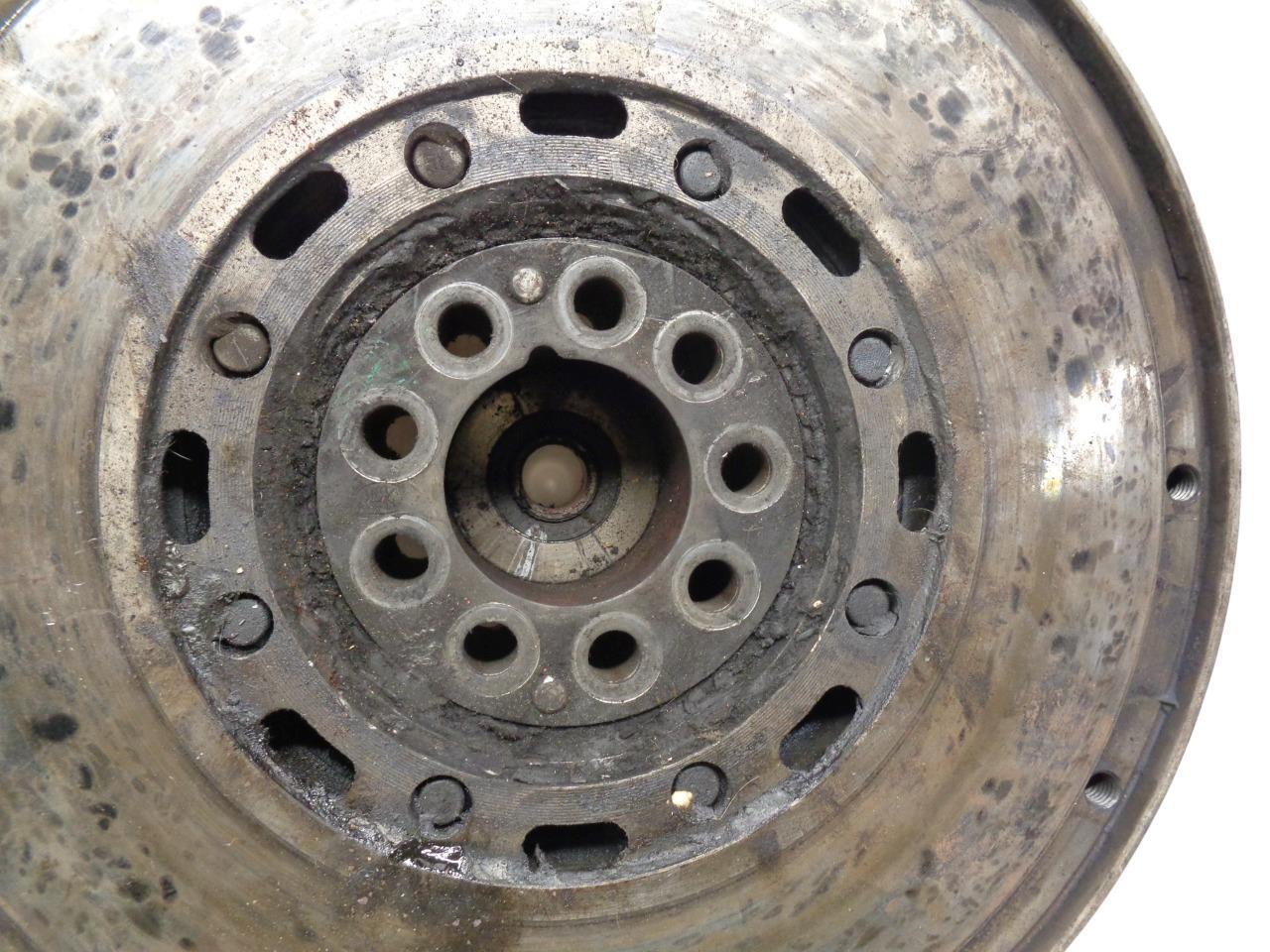 Porsche 911 (964 - 993) 3.6L Carerra 2 LUK Dual Mass Flywheel USED GENUINE R25FL