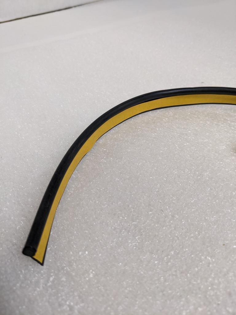 PORSCHE 9935054990170B FRONT BUMPER BLACK PIPING FOR 95-98 911 993 NEW PGB2TB