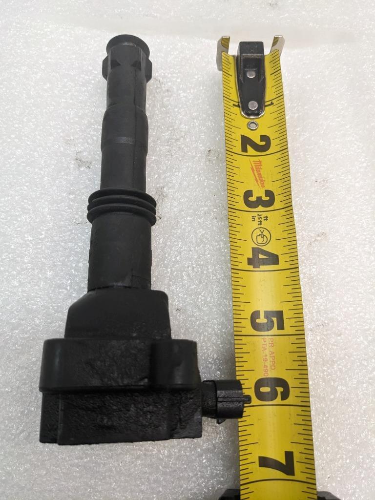 GENUINE PORSCHE BERU IGNITION COIL 99760210200 USED R20T8