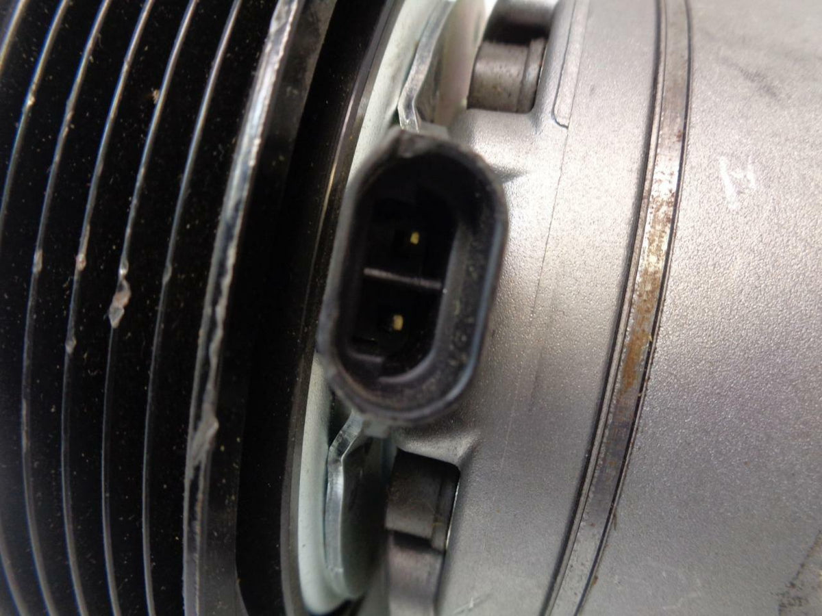 NEW VALEO 506211-9110 AC COMPRESSOR (UNKNOWN FITMENT) R2