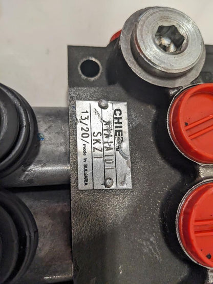 Chief 4 Way Directional Control Valve 4P40 S1Z1 A1A1A1D1 NEW BSIG1