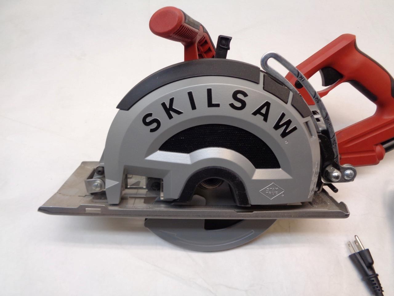 SKILSAW 8" CORDED ELECTRIC MAGNESIUM WORM DRIVE CIRCULAR SAW SPT78MMC-01 BSR35