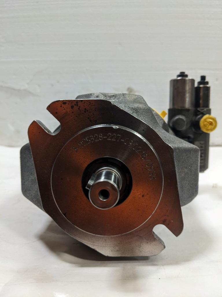 Rexroth Hydraulic Pump 3-925321-227-09.02.18/09.55 7986491 02421944 NEW BSIG1
