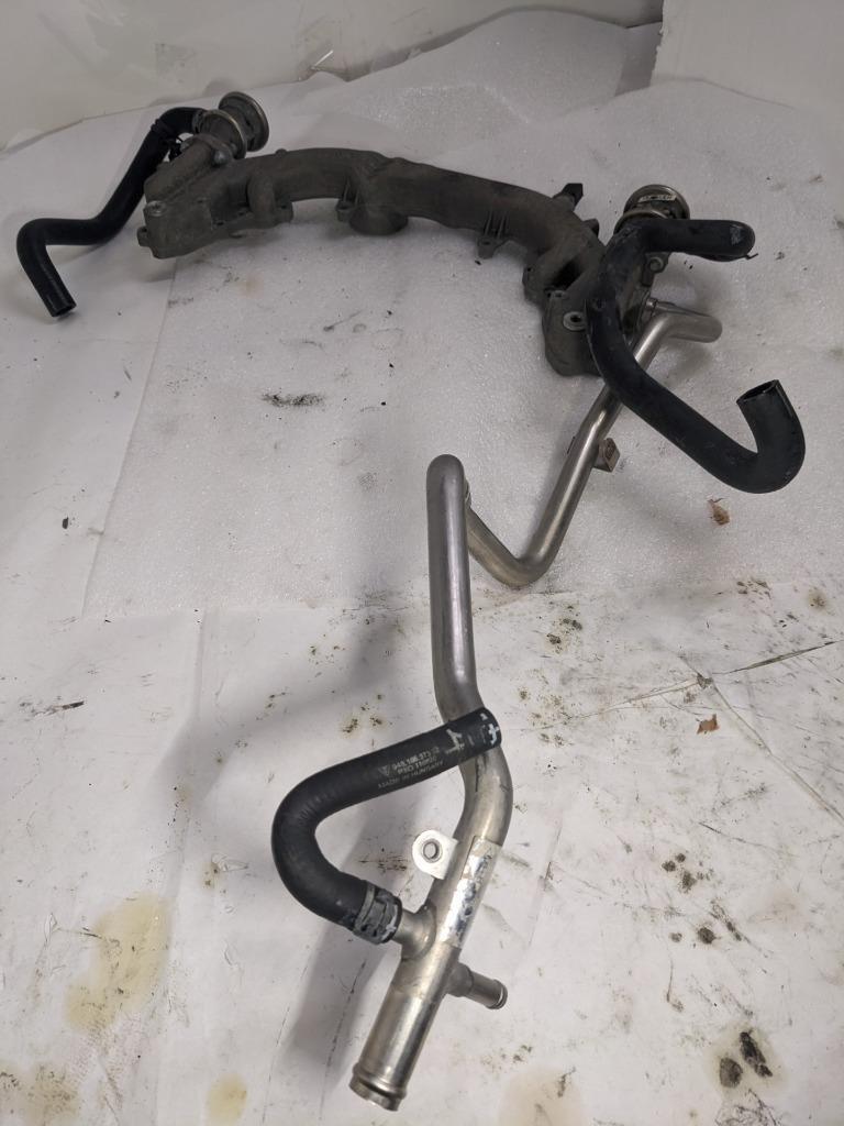 PORSCHE CAYENNE 4.5L VALVE HOUSING WITH PIPES MOUNTED 9481061514R USED R25