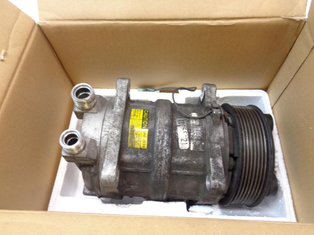 1 USED SELTEC TM-15HS AC COMPRESSOR (UNKNOWN FITMENT) R2