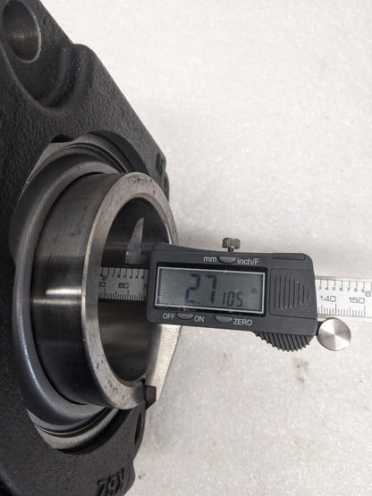 KBZ F3DX214 PILLOW BLOCK 3 BOLT NEW R27