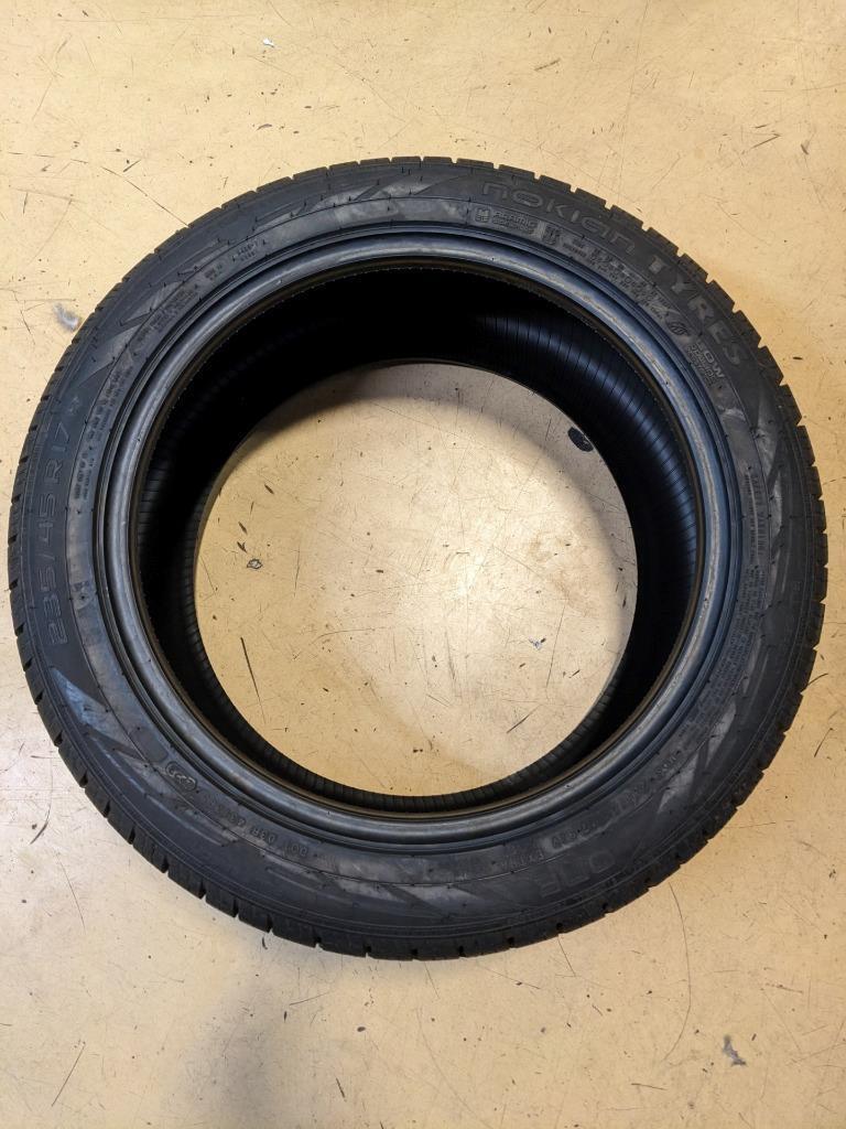 NOKIAN ONE P 235 45 17 97V XL TIRE T431365 CQ2