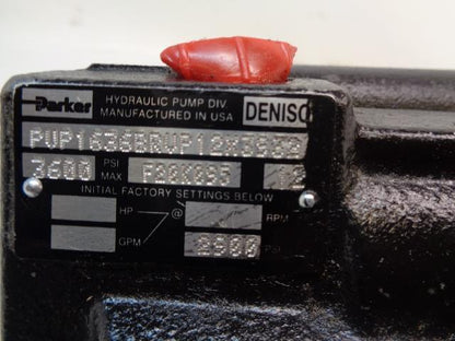 NEW PARKER PVP1636BRVP12X3932 HYDRAULIC PUMP DIV 3600 PSI 9T SPLINE PVP16 R34